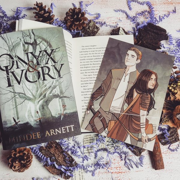 Onyx & Ivory // Mindee Arnett